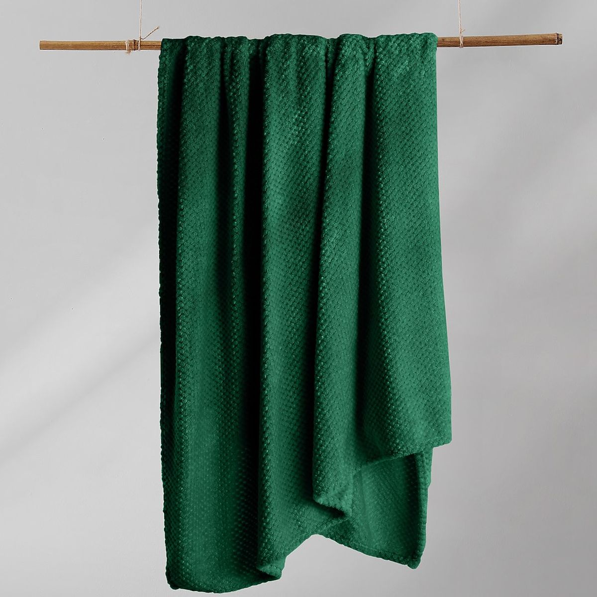 Coperta HENRY colore verde bottiglia jacquard stampato stile moderno 220x240