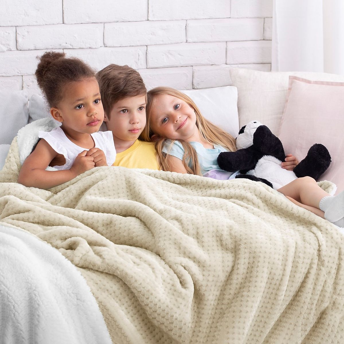Coperta SHLEEPY colore beige con motivo jacquard stile classico 220x240