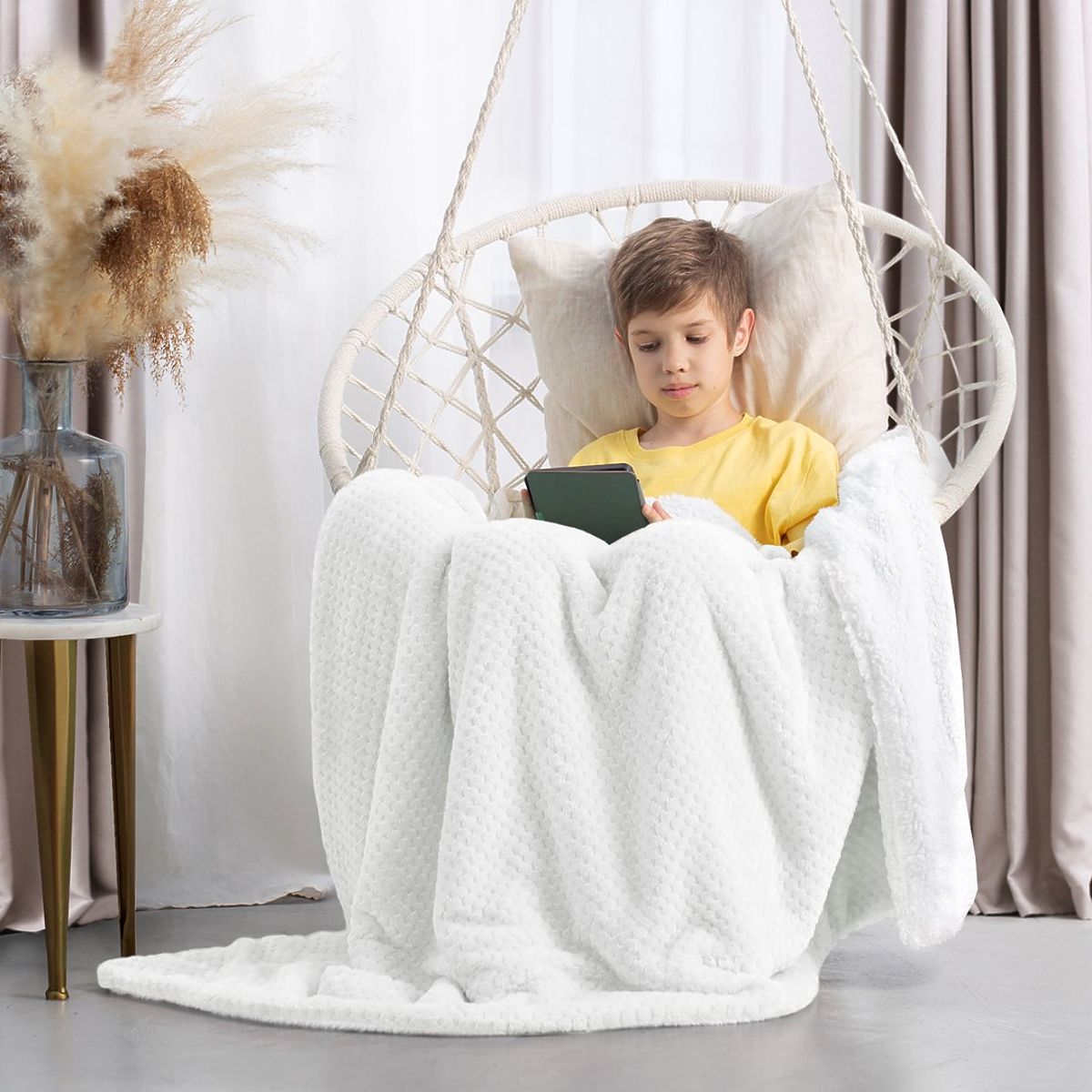 Coperta SHLEEPY colore bianco con motivo jacquard stile classico 130x180