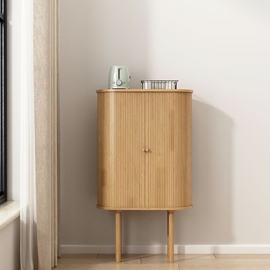 Alta credenza Clemente con lamelle, naturale