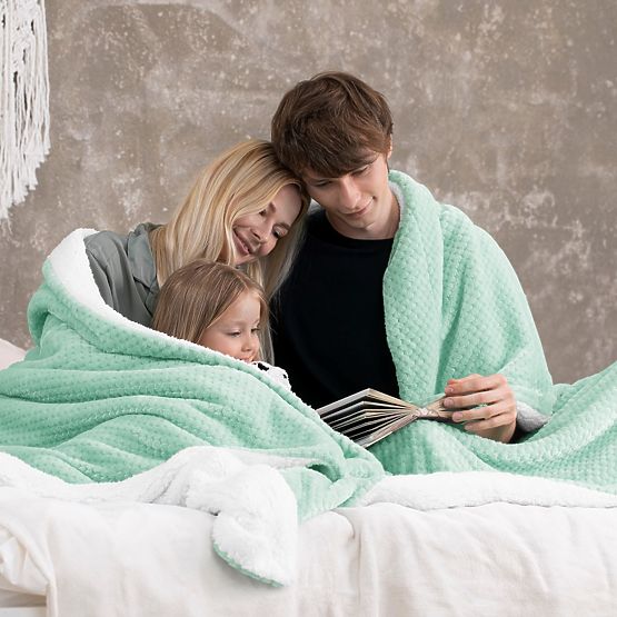 Coperta SHLEEPY colore menta jacquard pressato stile classico 220x240