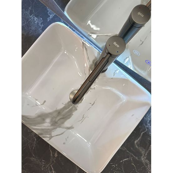 Lavabo senza tempo REA Kelly Marmo