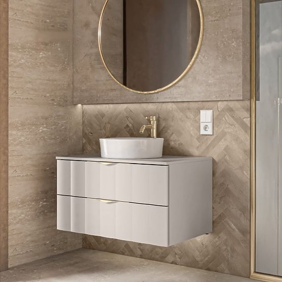 Mobiletto sotto lavabo Omi 80 cm, pannello frontale ondulato, maniglie dorate, beige cashmere