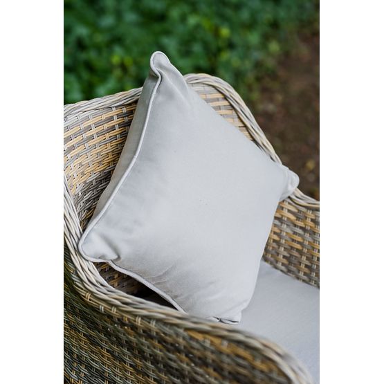 Piccolo set da balcone in rattan sintetico BELICCO