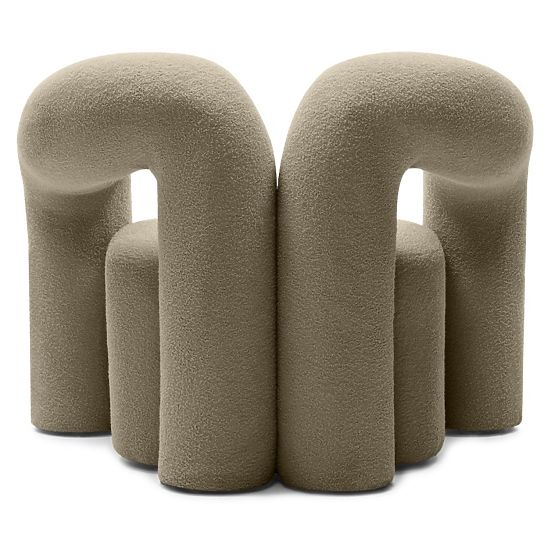 Poltrona imbottita Merry marrone, boucle, forme arrotondate