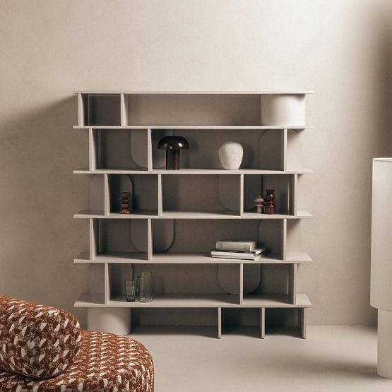 Scaffale alto Rangali, color cashmere, arrotondato