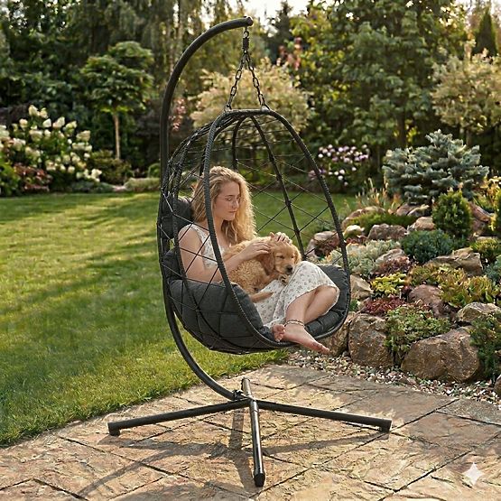 Sedia a dondolo sospesa da giardino a uovo, autoportante, fino a 120 kg, cuscini neri MultiGarden