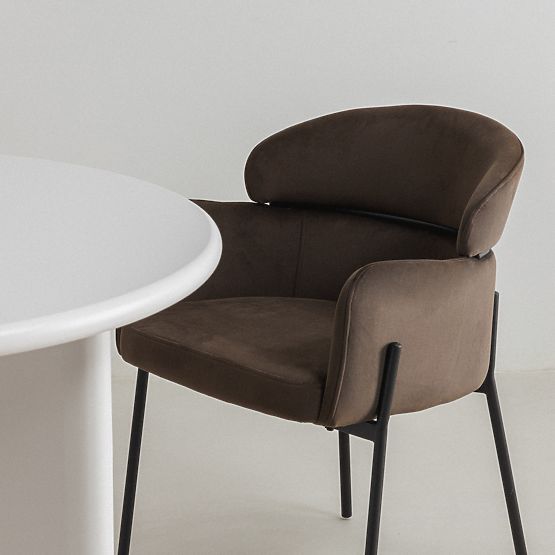 Sedia da pranzo Granda, cioccolato/espresso, velluto