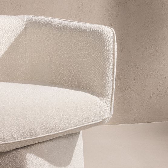 Sedia girevole One bianca, boucle