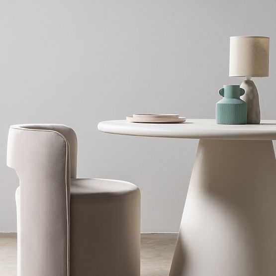 Sedia girevole Raval beige, velluto, arrotondata