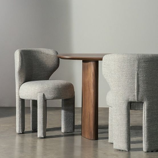 Sedia imbottita Elaine beige-grigio, forme arrotondate