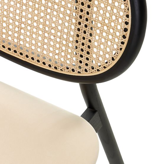 Sedia in legno Monet con intreccio viennese, rattan, velluto, nero/beige