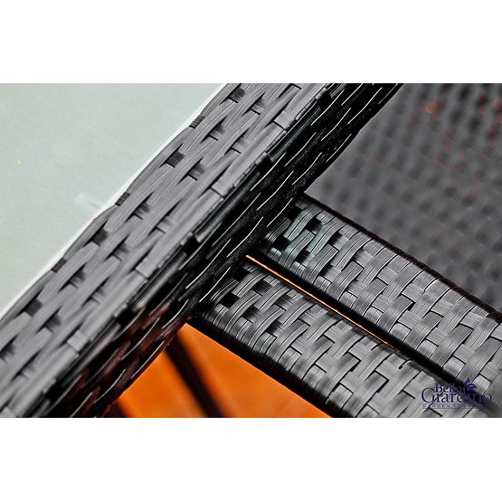 Set di mobili da pranzo in tecnorattan (tavolo 150×90 cm + 6 sedie) AVVICENTE, nero