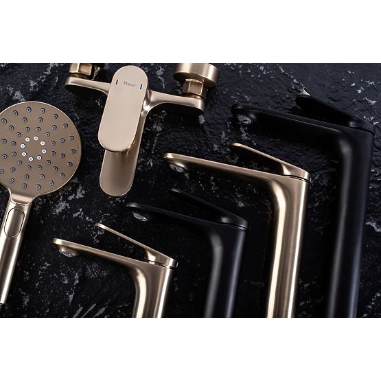 Set doccia REA Marco Nero