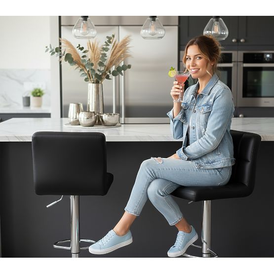 Sgabello da bar Arako nero