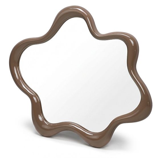 Specchio sospeso Izzi, irregolare, marrone chiaro/mocha, lucido