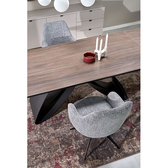 Tavolo allungabile HILARIO, piano - noce, gambe - nere (3p=1ks)