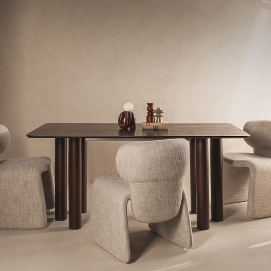 Tavolo allungabile Loa 140-200 cm, impiallacciatura di quercia, noce, legno di faggio, arrotondato