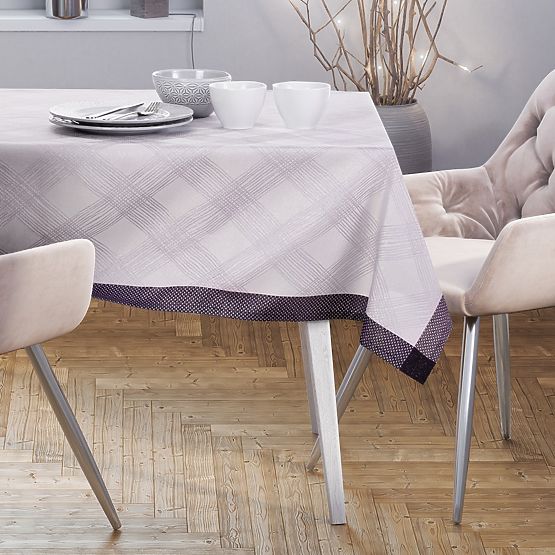 Tovaglia MILLUZA colore crema metallizzato motivo classico 30x120 ameliahome