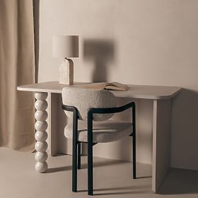 Scrivania Orel, color cashmere, gamba decorativa