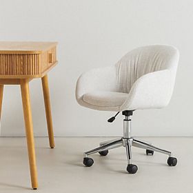 Sedia girevole Oti, crema/gambe cromate