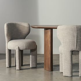 Sedia imbottita Elaine beige, forma arrotondata