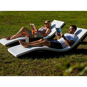 Set di lettini con tavolino SUCCESSO in tecnorattan grigio