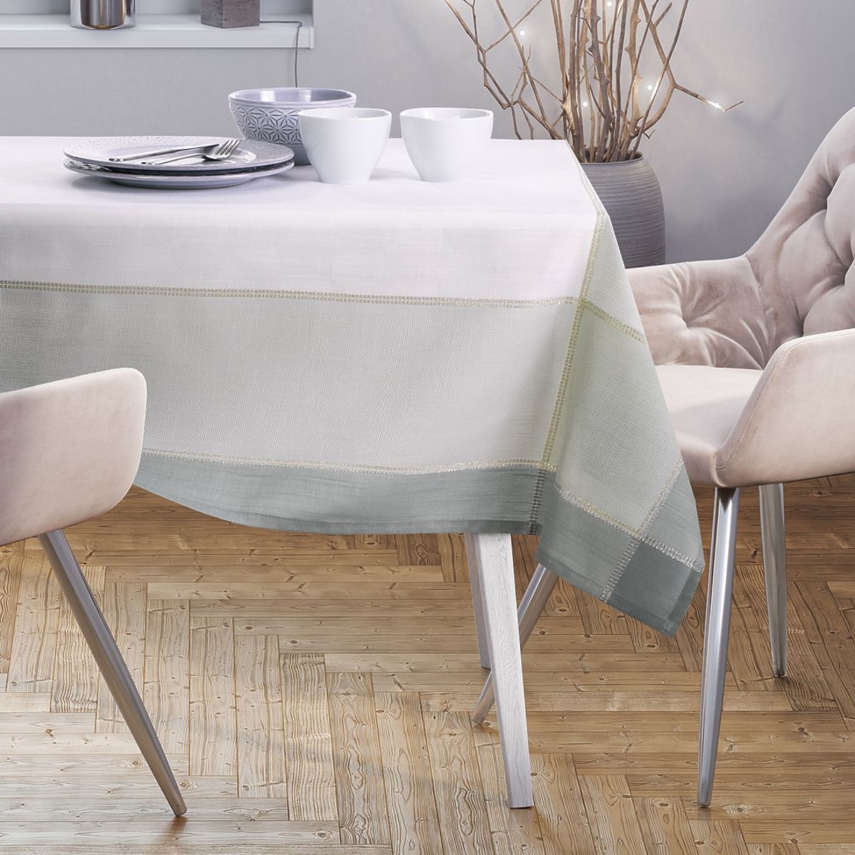 Tovaglia LAVAL colore bianco motivo liscio classico 140x220 ameliahome