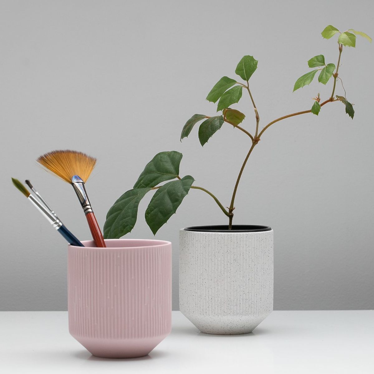 Vaso PASO colore rosa cipria stile moderno per interni ameliahome